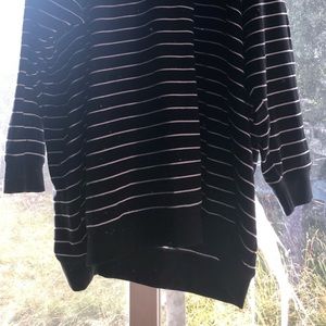 Torrid SIZE 6 (please ignore the 5x on listing)